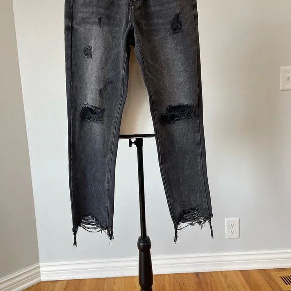 Insane Gene new with tags high waist girlfriend jeans size 24 fray black denim - Picture 10 of 13